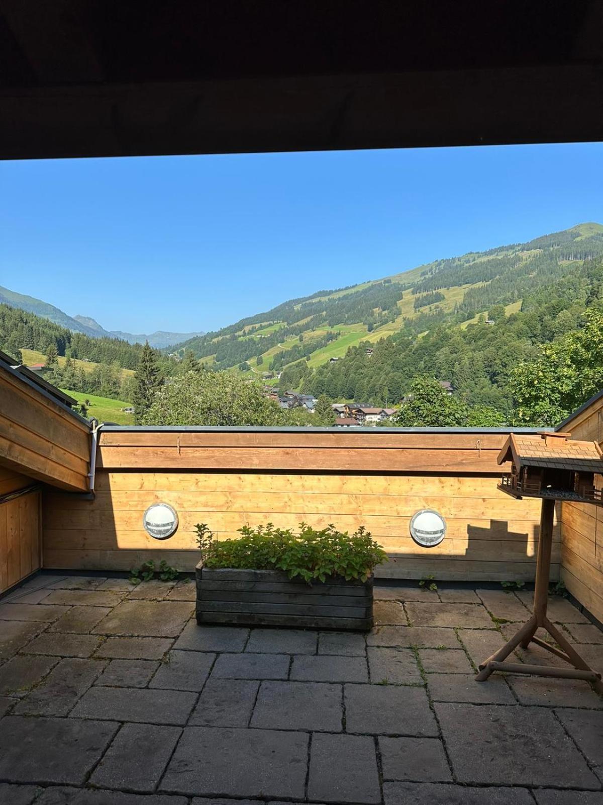 Sportpension Enzian Saalbach-Hinterglemm Exteriör bild